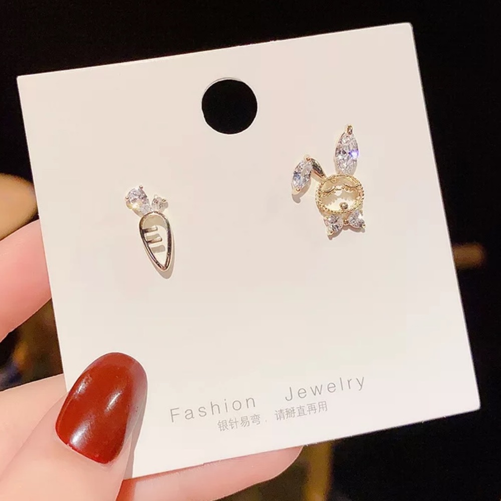 Rabbit earrings - Picture 1 of 3
